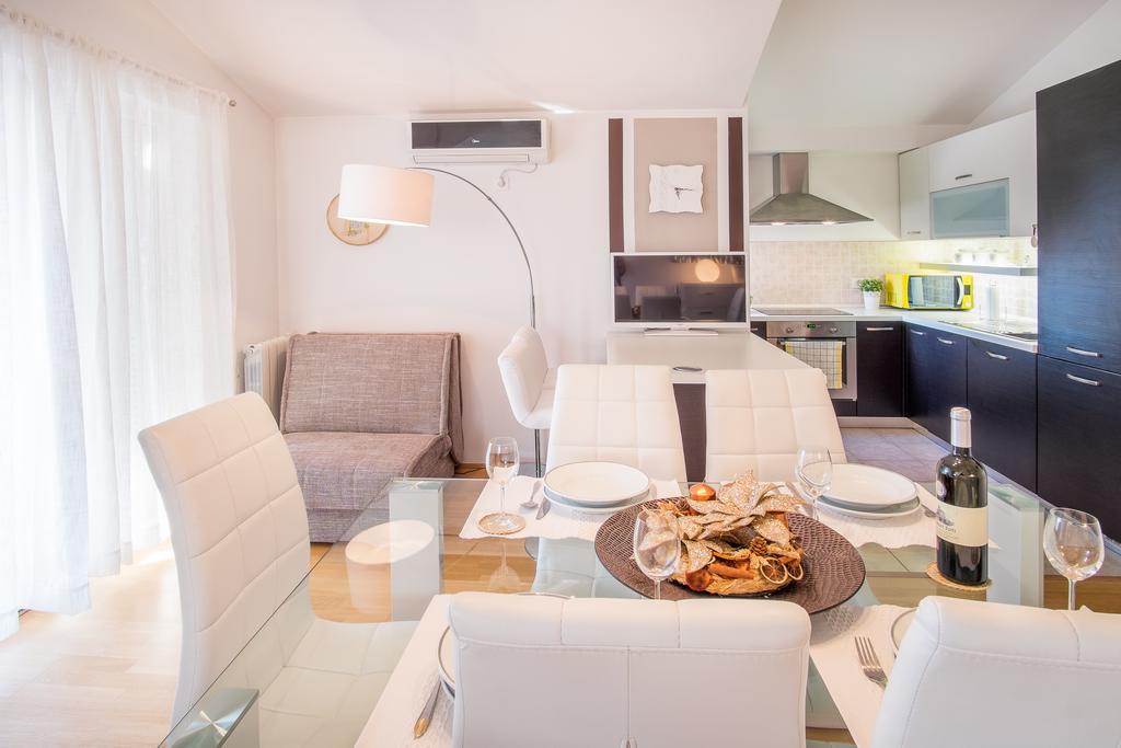 Apartment Ivana 2435 Malinska Kültér fotó